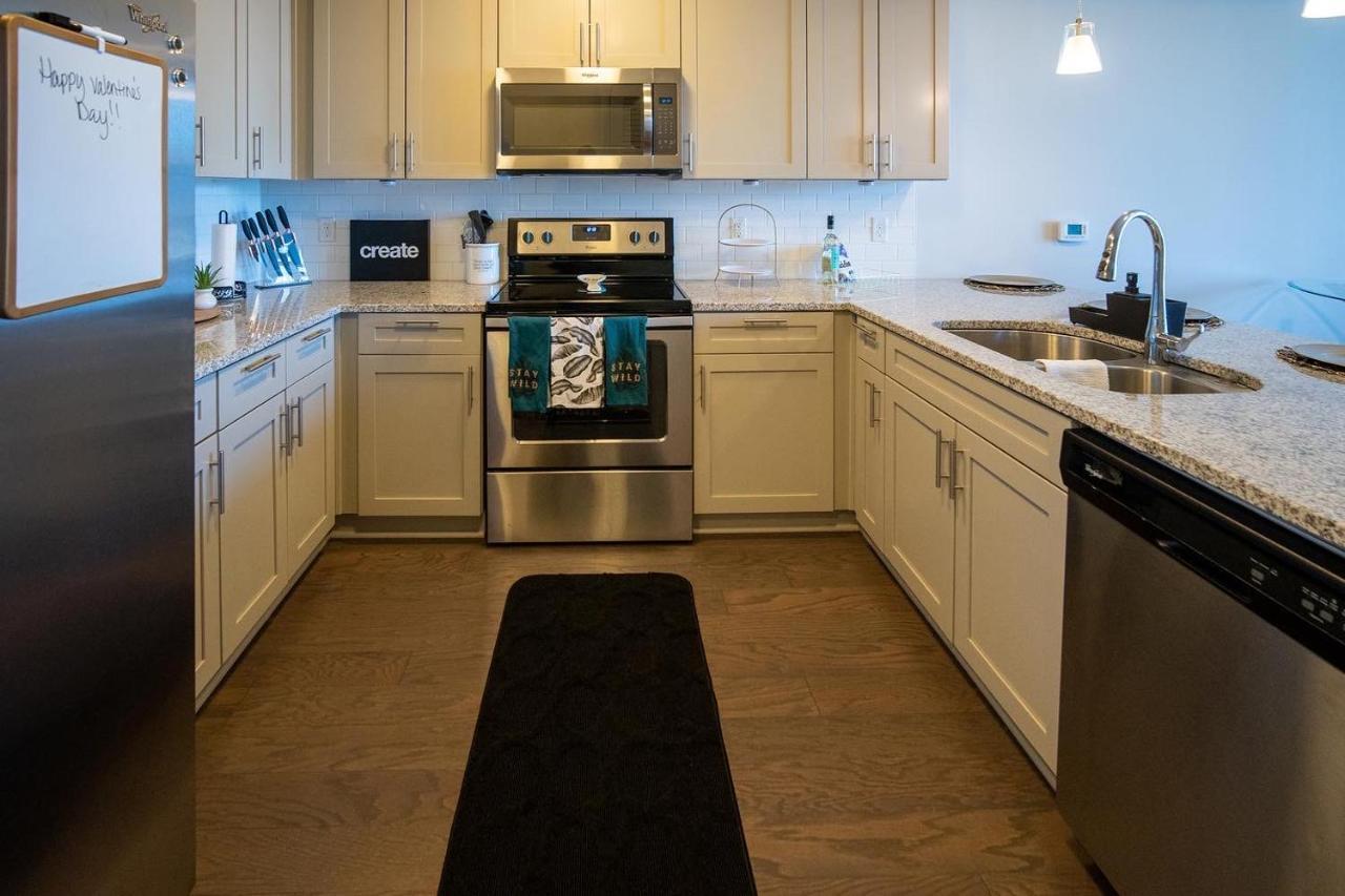 1Bd Nestled Uptown Apartment Charlotte Bagian luar foto